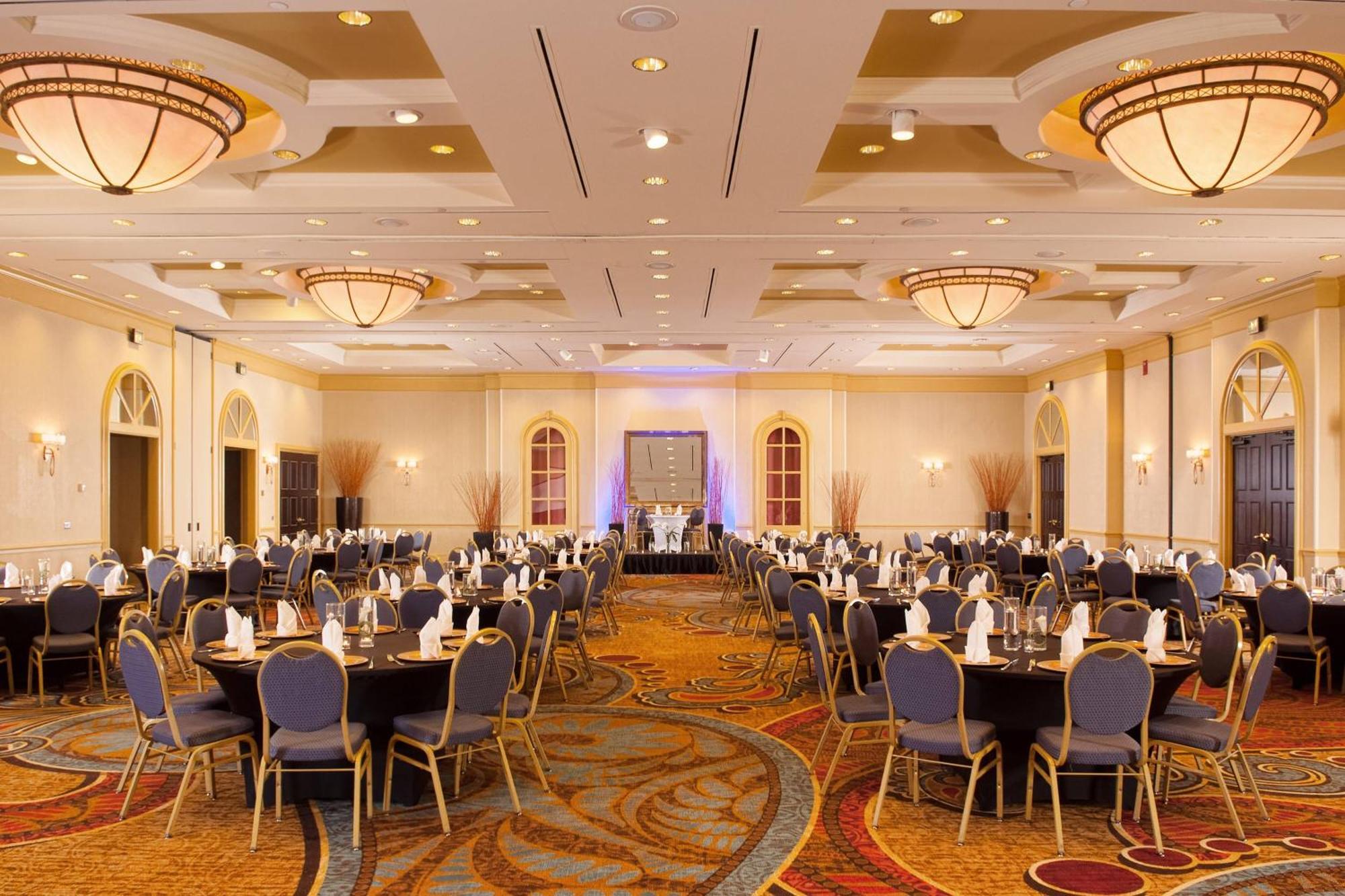 Greenville Marriott Exterior photo